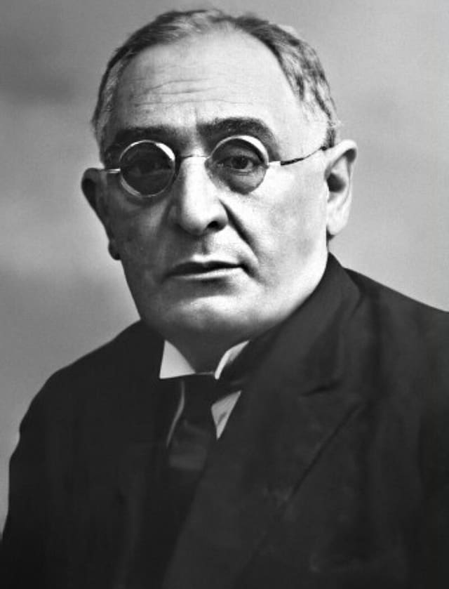 Əhməd bəy Ağaoğlu — portret