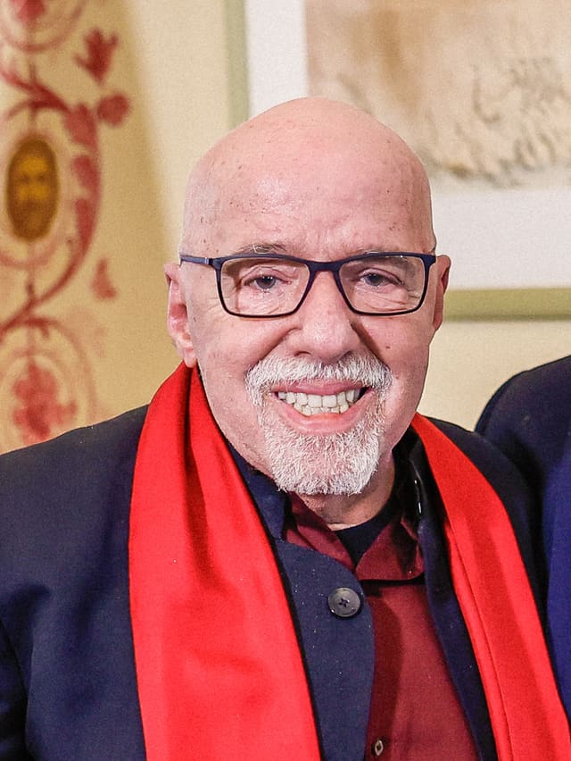 Paulo Coelho — portret