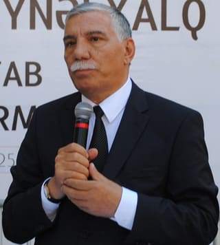 Zəlimxan Yaqub — portret